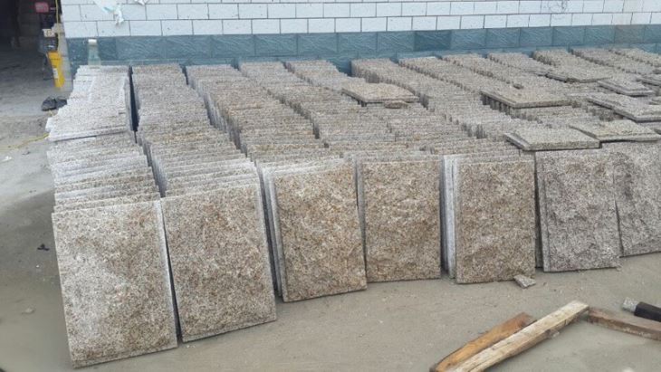 G682 Granite Mushroom Wall Stone