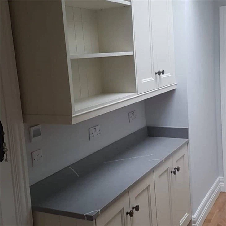 Pietra Grey Quartz cabinet